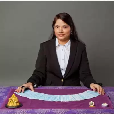 Tarot Queen Madhu